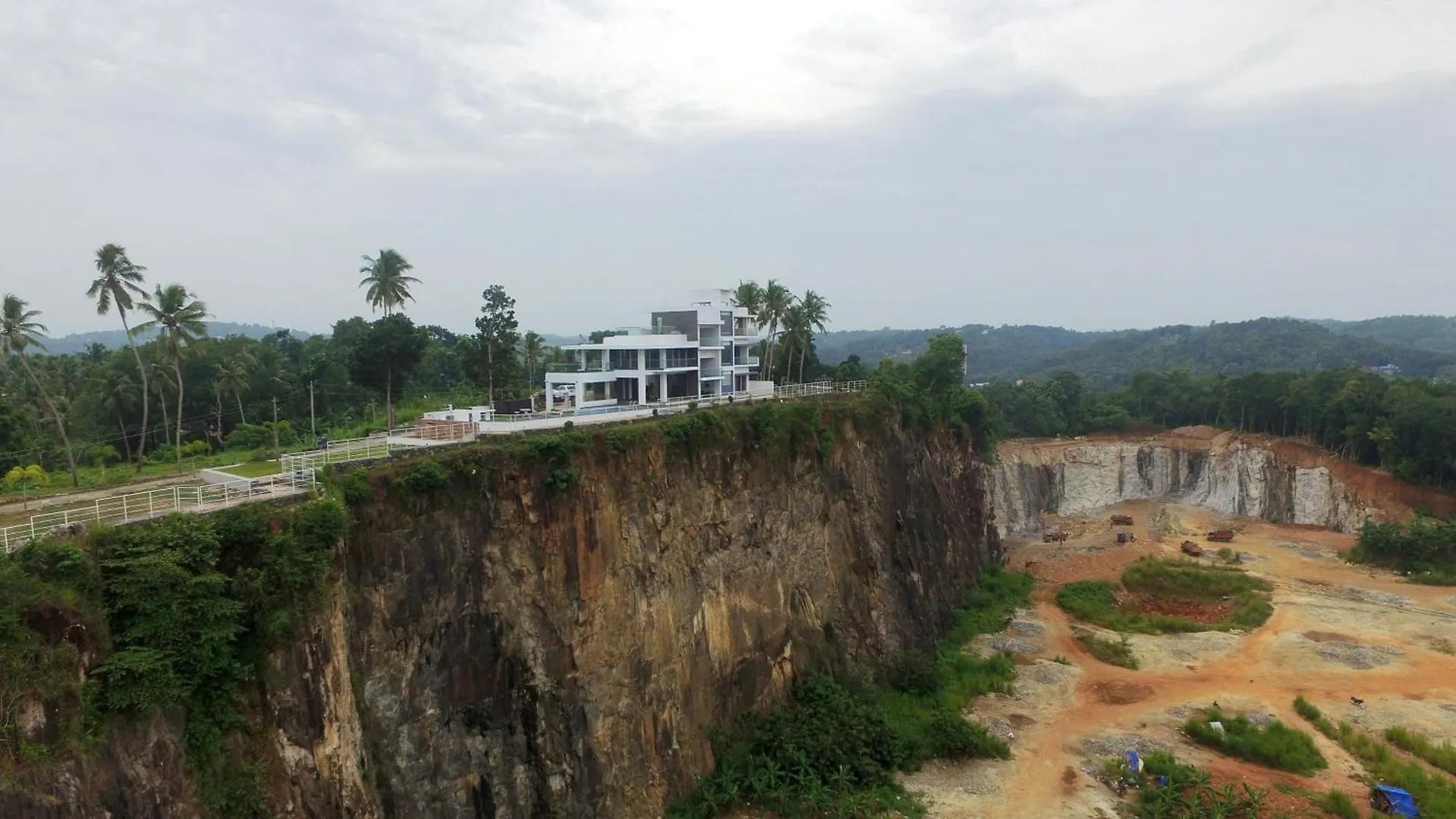Ama Stays & Trails The Vintage Halton, Trivandrum Thiruvananthapuram 0*,  Indien